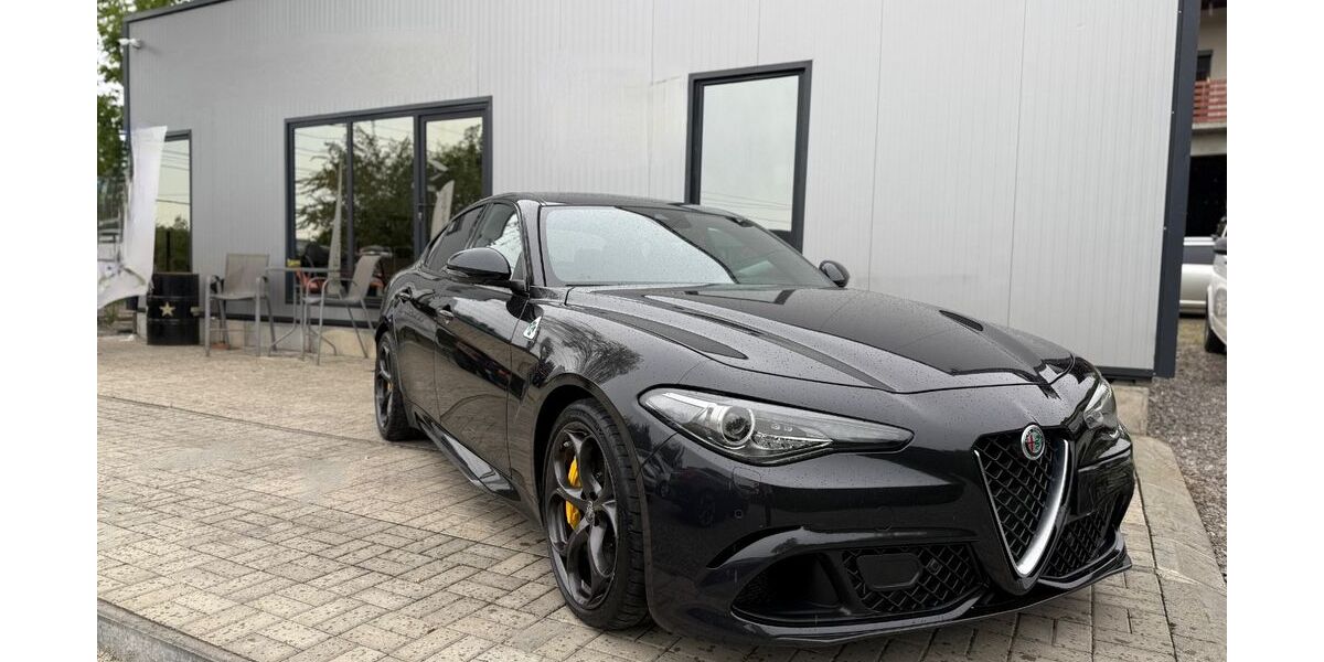 Alfa Romeo Giulia 36.000 km 58.000 &euro; Krefeld 47839