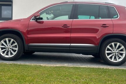 VW Tiguan 156.000 km 10.700 &euro; Sarstedt 31157
