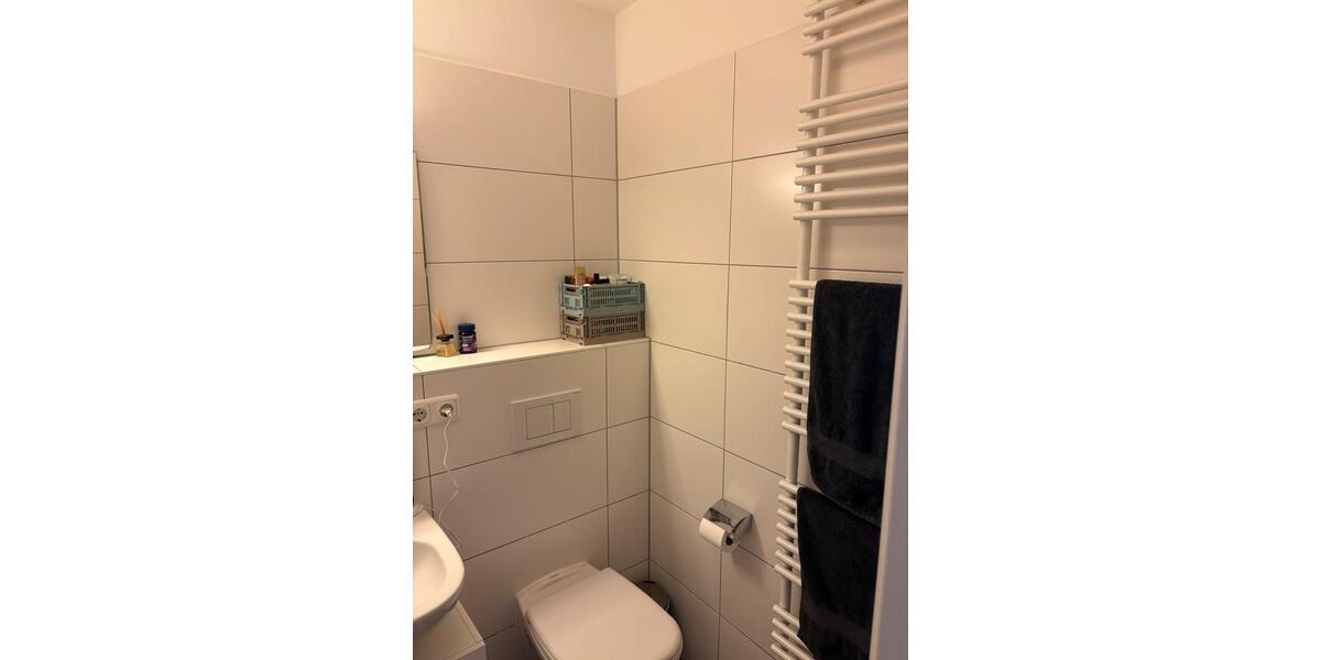 Etagenwohnung Wiesbaden Nordost - 1 Zimmer, 28 m&sup2;, 640&euro; | Angebot:26661963