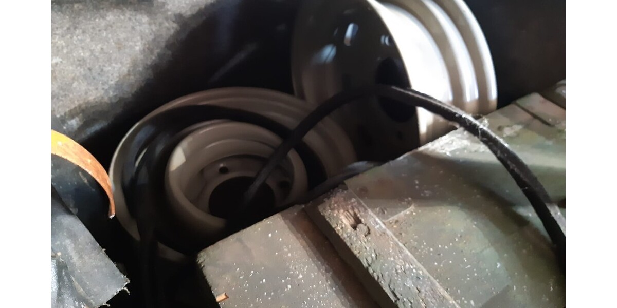 Trabant P 601 82.849 km 1.750 &euro; Erdweg 85253