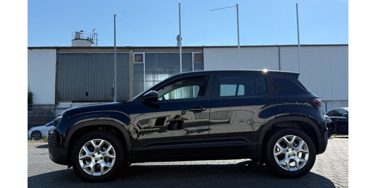 Jeep Avenger 26.540 km 15.890 &euro; Alsdorf-Hoengen (bei Aachen) 52477