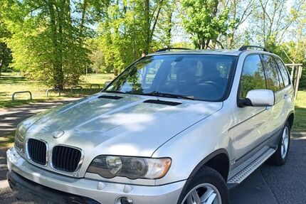 BMW X5 217.249 km 5.555 &euro; Frankfurt 60389