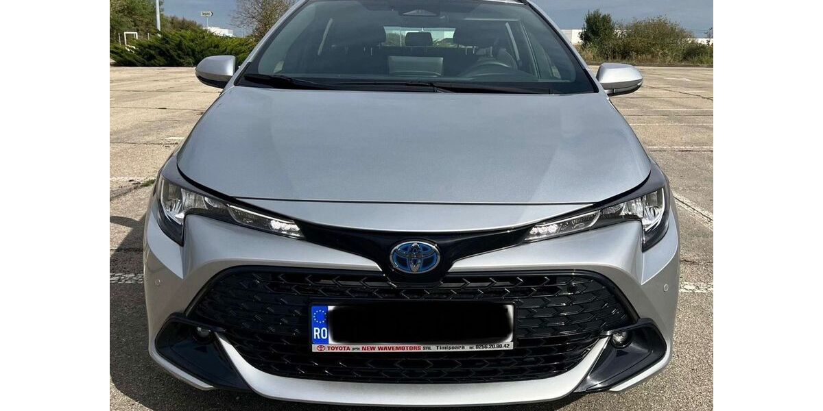 Toyota Corolla 23.500 km 27.499 &euro; Germering 82110