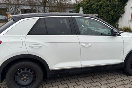 VW T-Roc 105.000 km 20.900 &euro; Aiterhofen 94330