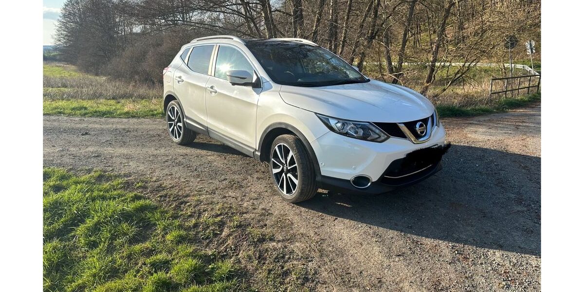 Nissan Qashqai 47.800 km 12.699 &euro; Lohra 35102
