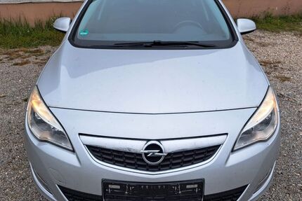 Opel Astra 169.000 km 1.990 &euro; Augsburg 86167