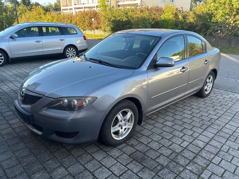 Mazda 3 145.502 km 4.700 € Neuötting 84524
