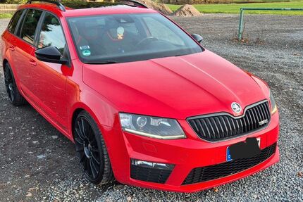 Skoda Octavia 211.100 km 9.100 € Hartenstein 08118
