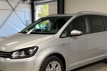 VW Touran 118.100 km 11.990 &euro; Bielefeld 33649