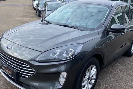 Ford Kuga 44.000 km 22.600 &euro; Markgröningen 71706