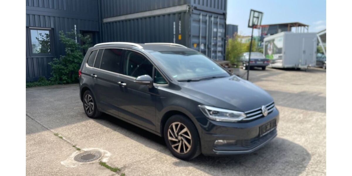 VW Touran 123.420 km 20.500 &euro; Pfinztal 76327