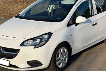 Opel Corsa 256.000 km 3.200 &euro; Hof 95028