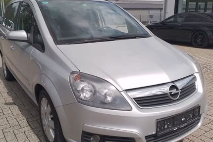 Opel Zafira 211.747 km 2.999 &euro; Bad Wildungen 34537
