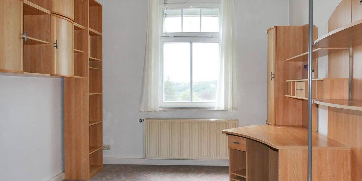 Etagenwohnung Greiz - 4 Zimmer, 112 m&sup2;, 105.000&euro; | Angebot:26902528