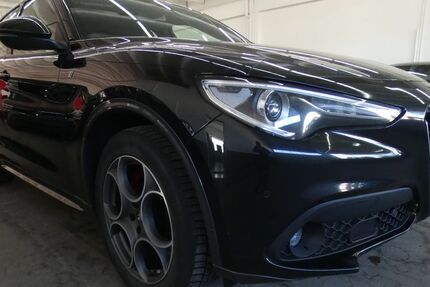 Alfa Romeo Stelvio 204.300 km 19.899 &euro; Metzingen 72555