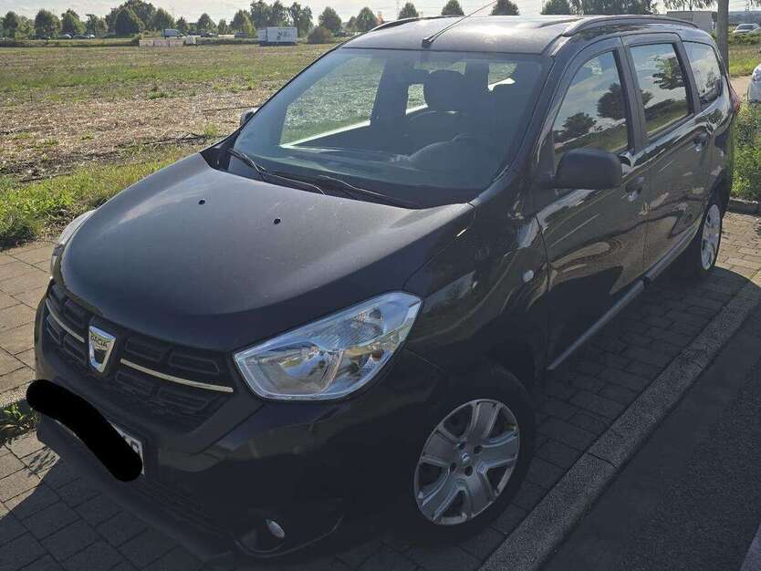Dacia Lodgy 293.500 km 5.750 € Köln 50859