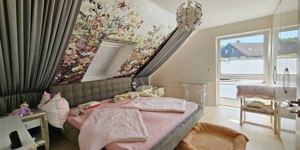 Einfamilienhaus Odenthal / Blecher Blecher - 7 Zimmer, 246 m&sup2;, 1.150.000&euro; | Angebot:26868446