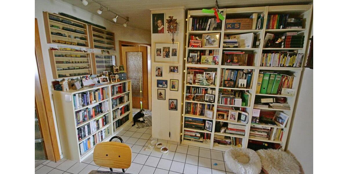 Dachgeschoßwohnung Ludwigshafen am Rhein Parkinsel - 4 Zimmer, 100 m&sup2;, 400.000&euro; | Angebot:26706806