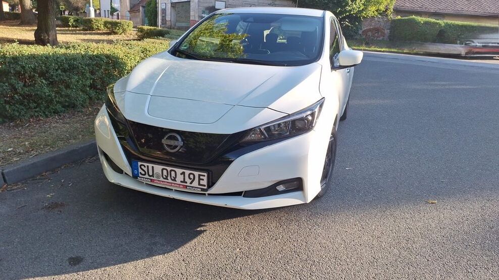 Nissan Leaf 32.000 km 13.990 € Burglengenfeld 93133