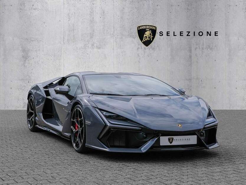 Lamborghini Revuelto 6.010 km 569.900 € Düsseldorf 40476