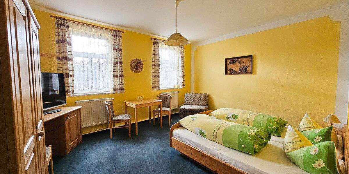 Mehrfamilienhaus, Wohnhaus Grünhain / Beierfeld Grünhain - 8 Zimmer, 200 m&sup2;, 269.000&euro; | Angebot:25688219
