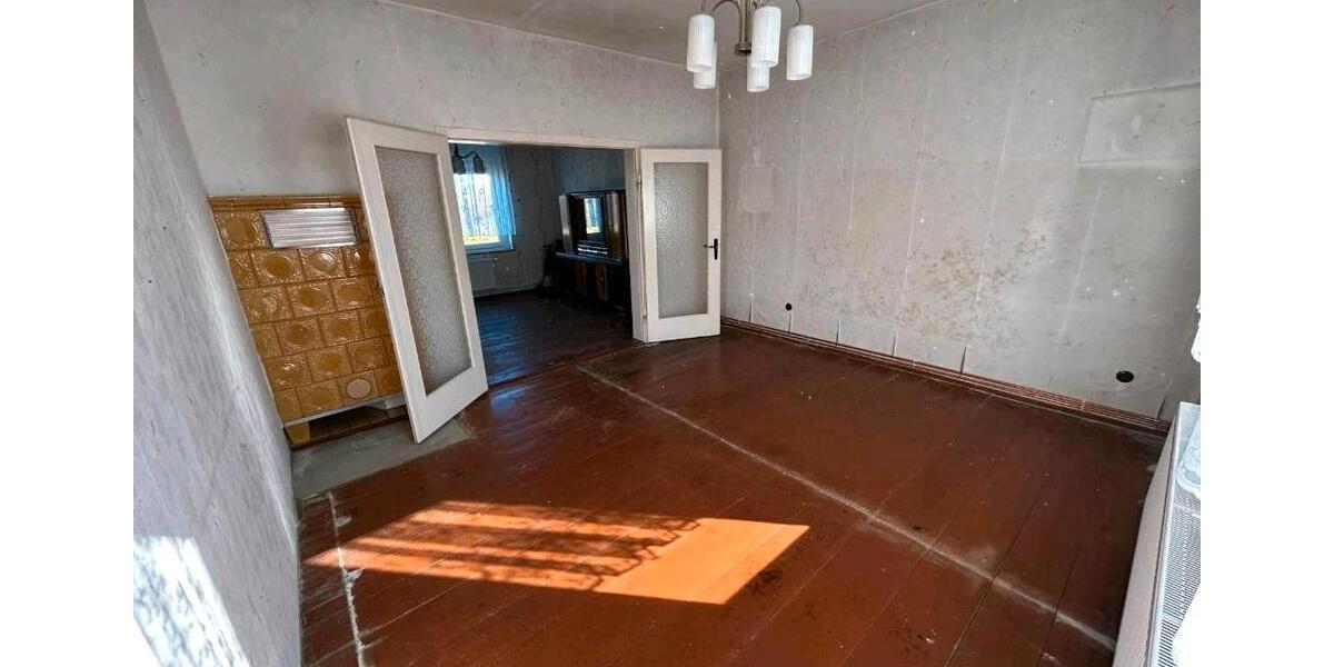 Einfamilienhaus Tangerhütte - 5 Zimmer, 125 m&sup2;, 120.000&euro; | Angebot:26102147
