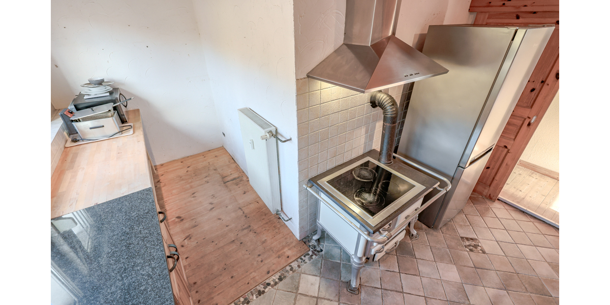 Ein- oder Zweifamilienhaus mit vielseitigen Nutzungsmöglichkeiten *provisionsfrei* - Zweifamilienhaus Königswinter | Angebot:25115228