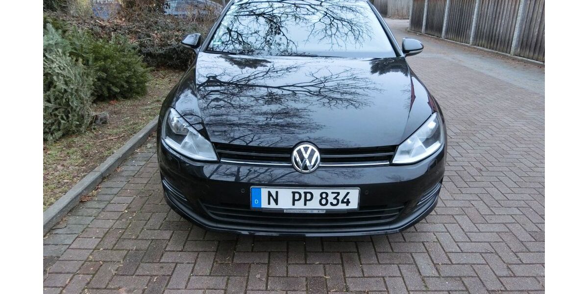VW Golf 44.980 km 11.990 &euro; Nürnberg 90471