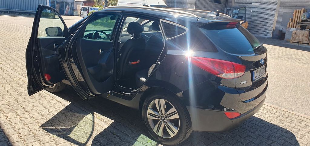 Hyundai ix35 77.250 km 10.800 &euro; Rheinfelden 79618