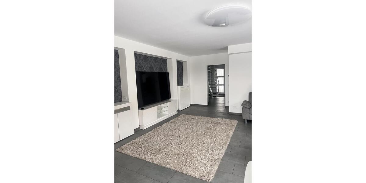 Doppelhaushälfte Neuruppin - 3 Zimmer, 126 m&sup2;, 1.635&euro; | Angebot:24778441