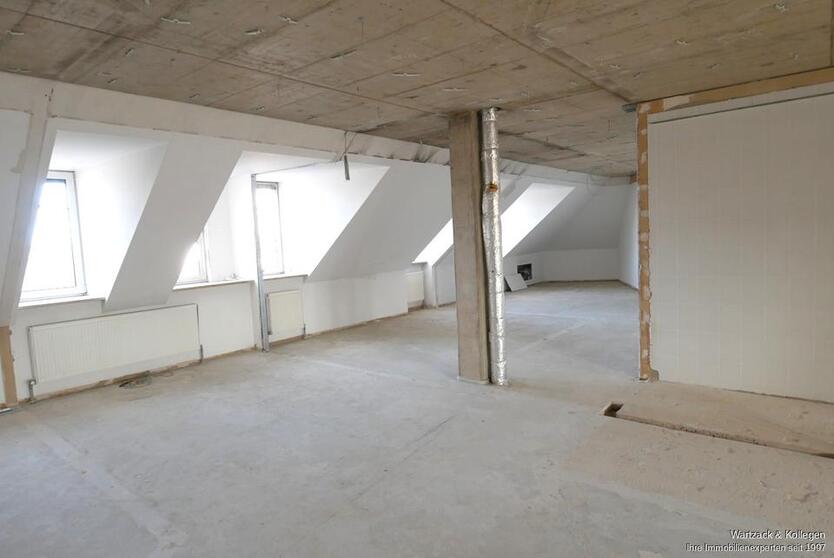 Büroflächen im Herzen Roths nähe Schloss zimmer