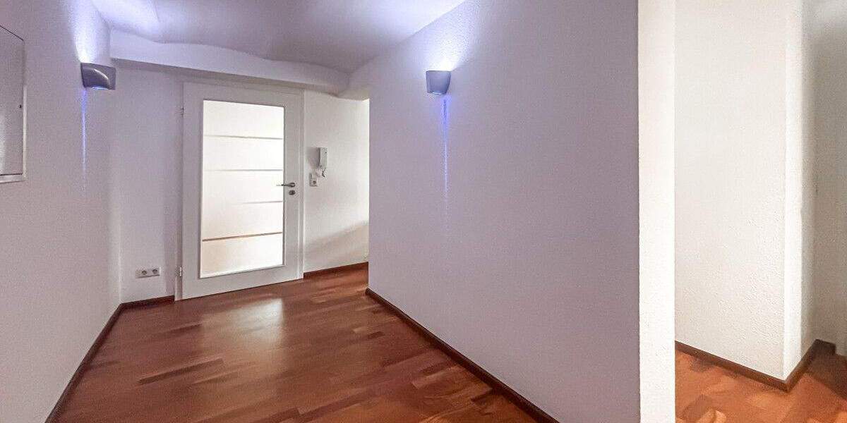 Etagenwohnung Kehl - 2 Zimmer, 61 m&sup2;, 690&euro; | Angebot:25533165