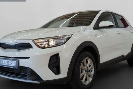Kia Stonic 13.000 km 14.940 € Leverkusen 51381