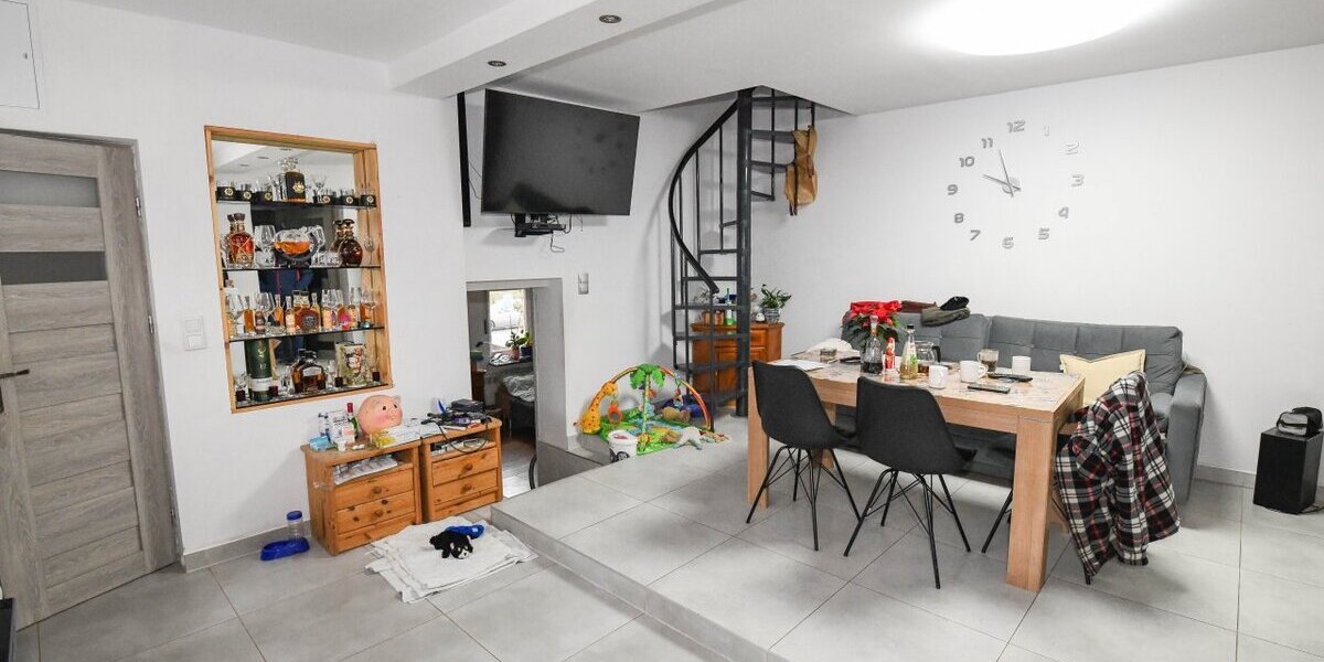 Heringen, 3 Familienhaus - Mehrfamilienhaus, Wohnhaus Heringen (Werra) Wölfershausen | Angebot:13558639