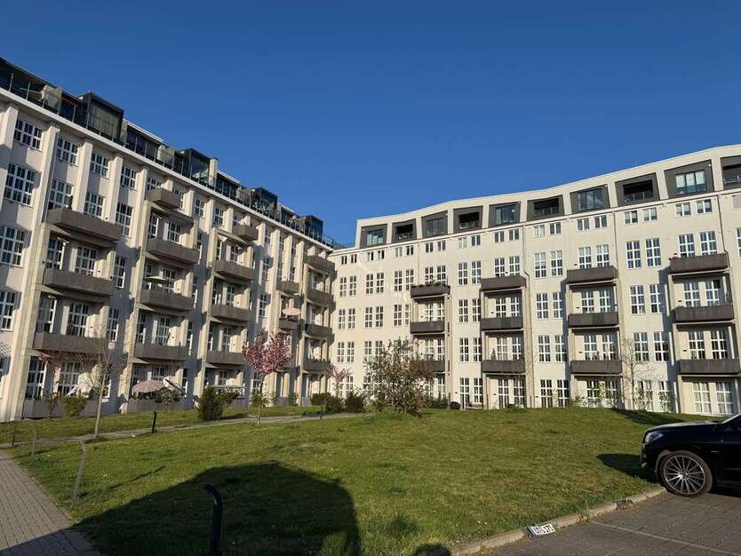 Wohnung zum Kaufen in Magdeburg 399.500 € 102.69 m²
