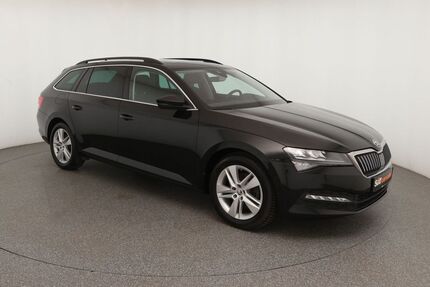 Skoda Superb 69.165 km 26.361 &euro; Garching 85748