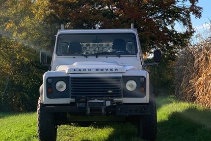 Land Rover Defender 68.480 km 33.333 &euro; Passau 94034