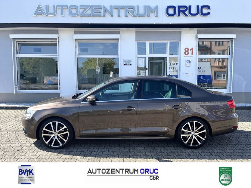 VW Jetta 168.700 km 7.980 € Mönchengladbach 41063