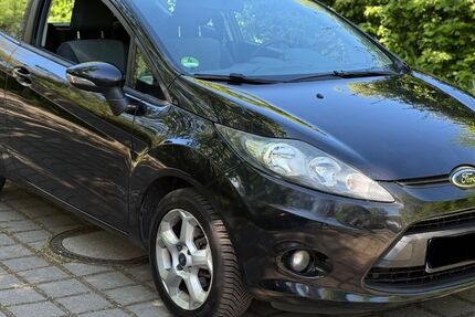 Ford Fiesta 164.000 km 3.490 &euro; Quierschied 66287