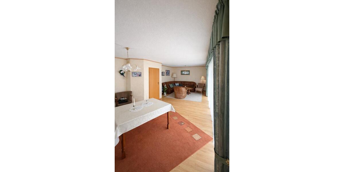Doppelhaushälfte Cloppenburg - 4.5 Zimmer, 112 m&sup2;, 325.000&euro; | Angebot:26409957