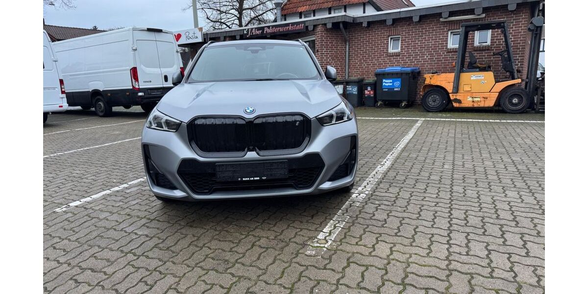 BMW iX1 19.850 km 63.903 € Braunschweig-Rühme 38112