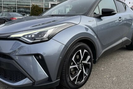 Toyota C-HR 2.0 HYBRID TEAM D/KAMERA/APPLE CAR/1.HAND 58.994 km 20.900 &euro; Villingen-Schwenningen 78054