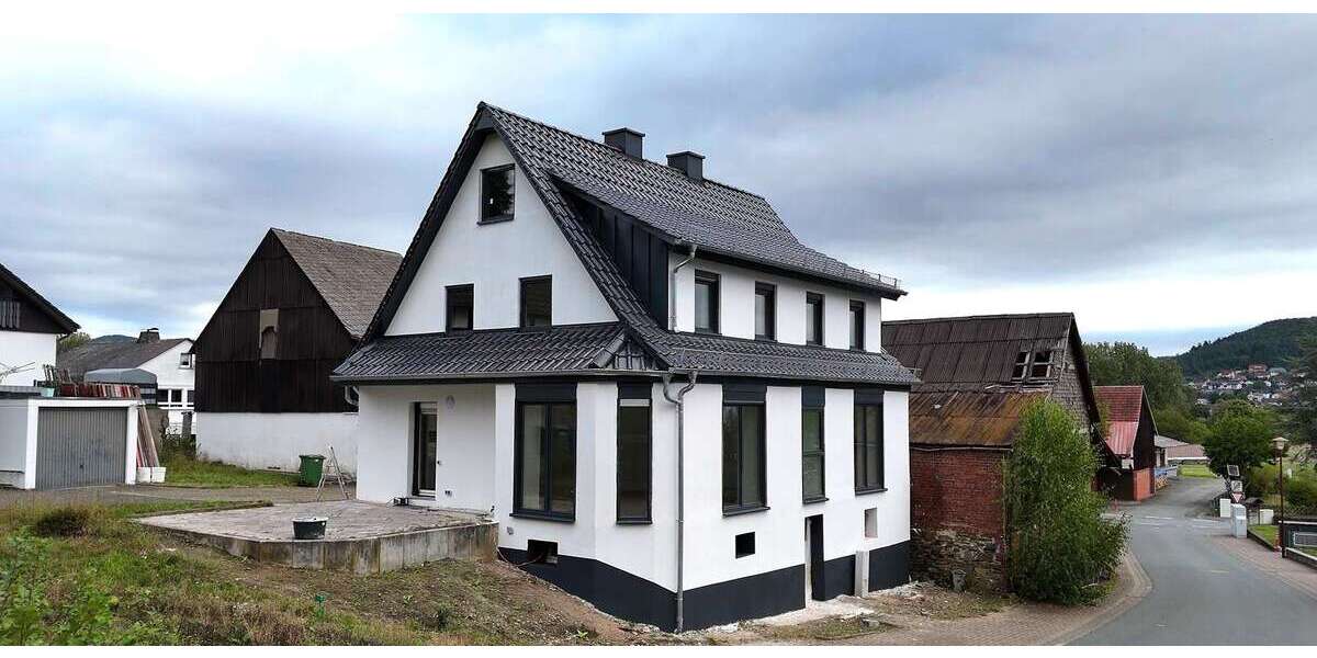 Haus zum Kaufen in Dautphetal 369.000 € 147 m² 5 zimmer