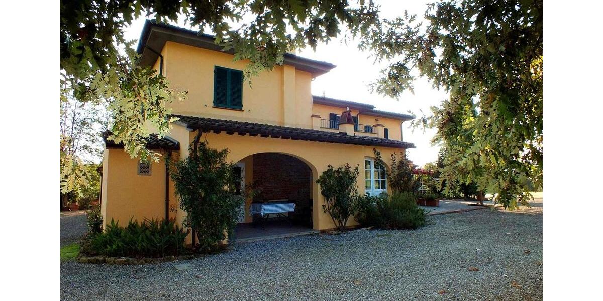 Bauernhaus, Landhaus Gräfelfing - 10 Zimmer, 560 m&sup2;, 1.250.000&euro; | Angebot:26688162