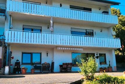 Haus Bitburg - 8 Zimmer, 308 m&sup2;, 398.000&euro; | Angebot:26353994