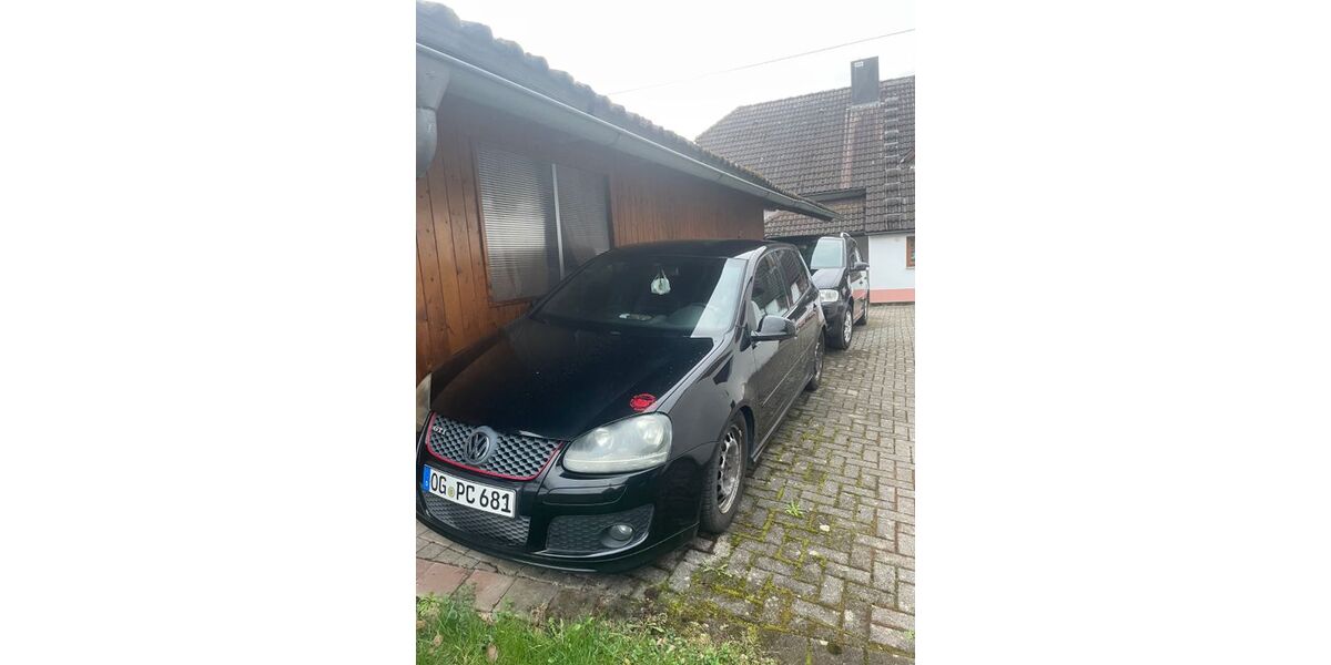 VW Golf 198.900 km 4.899 &euro; Zell a. H. 77736