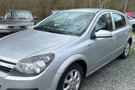 Opel Astra 129.000 km 2.300 &euro; Siegen 57080