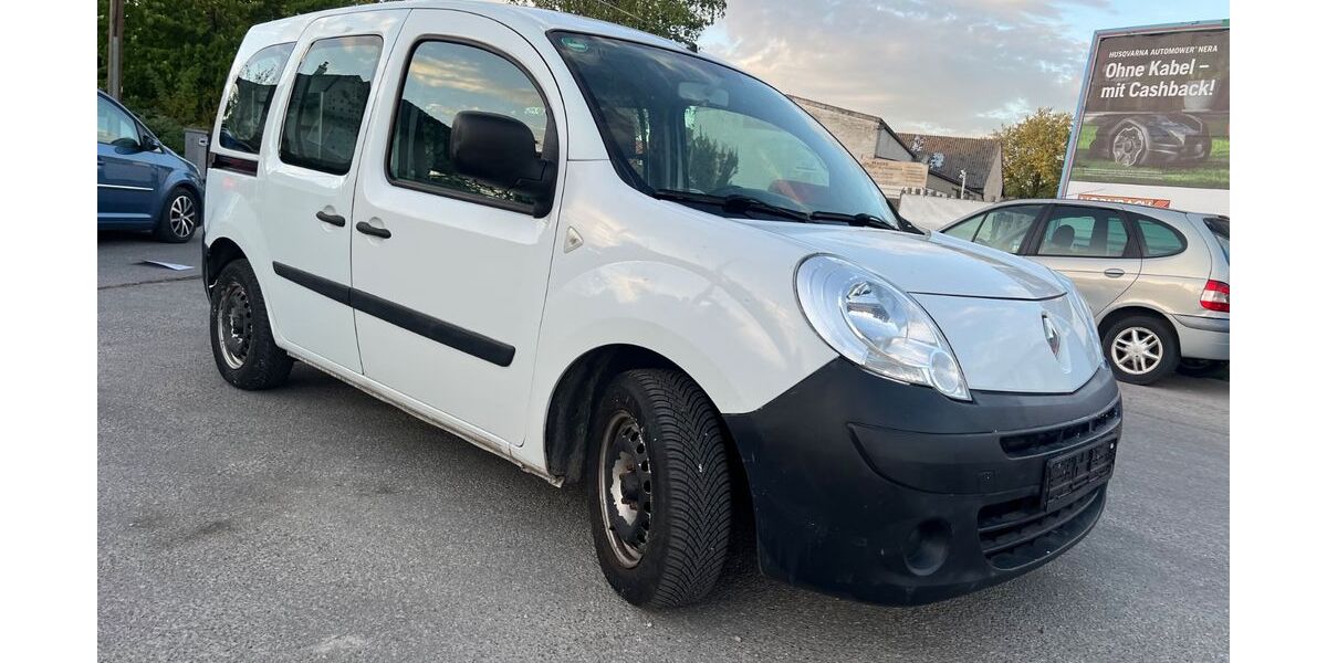 Renault Kangoo 92.320 km 4.999 € München 81245