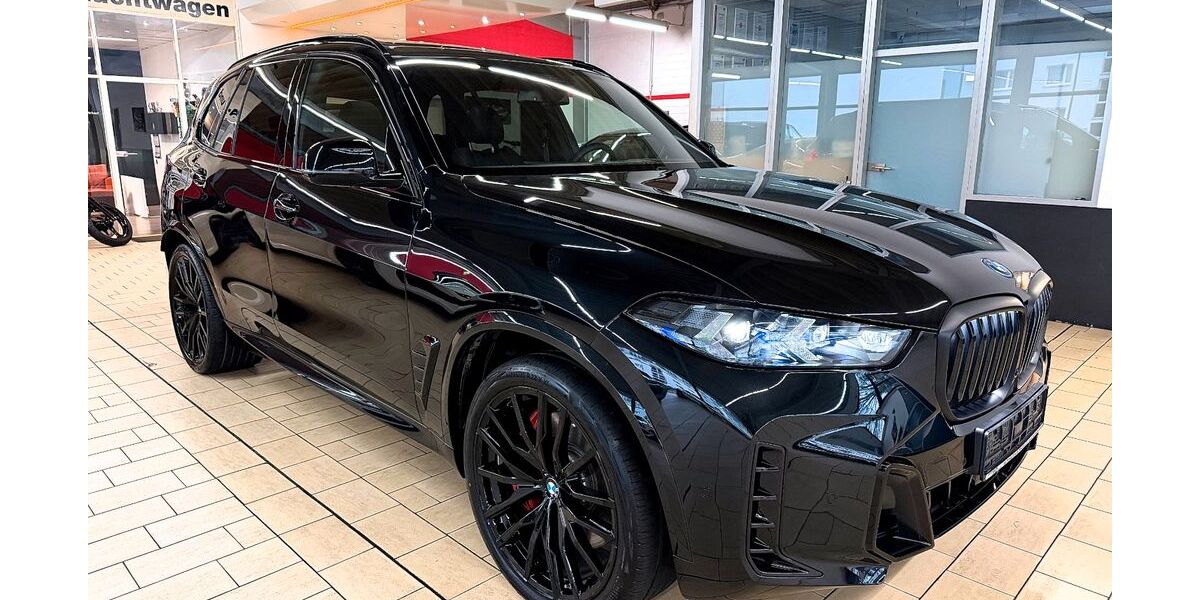 BMW X5 2.000 km 97.850 &euro; Köln 50739