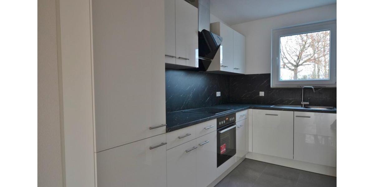 Reihenhaus Wiesbaden Mainz-Amöneburg - 5 Zimmer, 151 m&sup2;, 2.140&euro; | Angebot:26398610